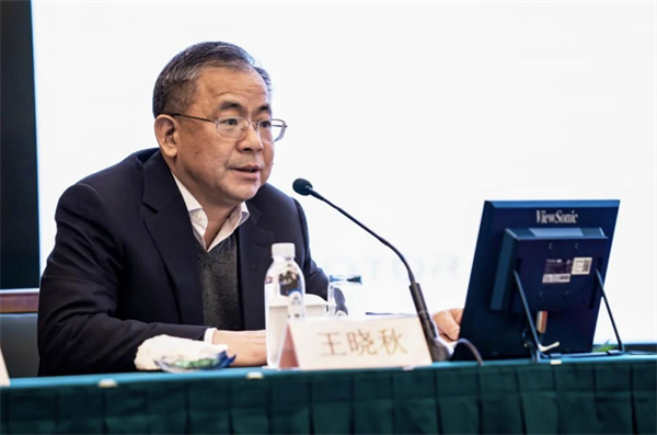 上汽转型进击：自主握指为拳，合资以变应变