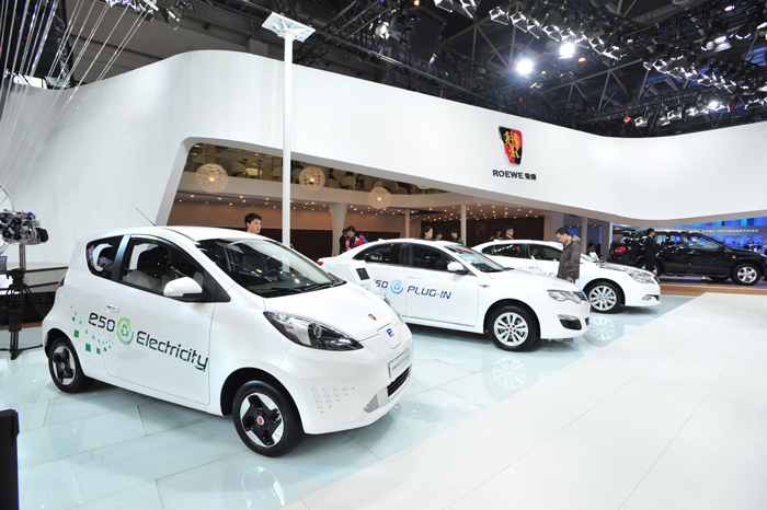 更时尚、更科技、更实用 “新一代跨领域专业SUV”荣威W5 Urban Concept全球首发